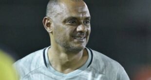 الأهلي يفاوض لاعب ارتكاز كاميروني