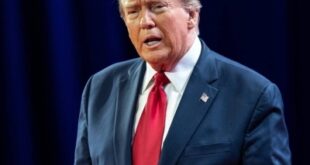 ترامب يهدد بعرقلة بناء ملعب واشنطن كوماندرز إذا لم يستعد الفريق اسمه القديم