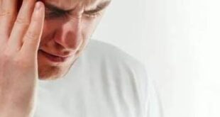 عادات يومية خاطئة وراء زيادة الصداع التوتري.. كيف تقاومه دون أدوية؟