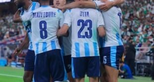 بيراميدز يتوج بلقب كأس القارات الثلاثة بفوز مستحق على أهلي جدة 3-1.. تألق فيستون ماييلي