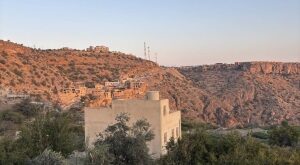 الجبل الأخضر.. خُضرة الروح قبل المكان