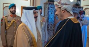 جلالة الملك يستقبل وزير الداخلية بسلطنة عمان