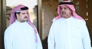 سمو الشيخ عبدالله بن عيسى يشهد السباق الرابع للخيل