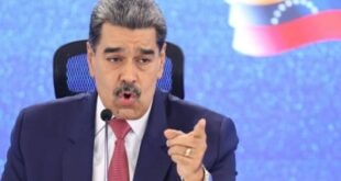 مادورو يخصص تطبيقاً هاتفياً للمواطنين للإبلاغ عن أي أنشطة تحريضية