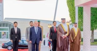 ملك مملكة ماليزيا الشقيقة يزور صرح الشهيد