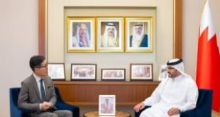 وزير ديوان رئيس الوزراء رئيس الهيئة العليا لنادي راشد للفروسية يلتقي مستشار «سباقات الخيل اليابانية»