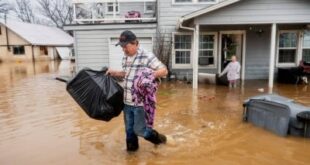 سيول تجتاح جنوب كاليفورنيا جراء ظاهرة العاصفة النهرية الجوية