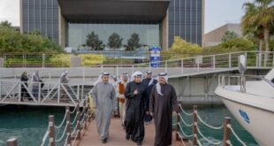 وزير الإعلام والثقافة بدولة الكويت الشقيقة يزور مهرجان ليالي المحرق