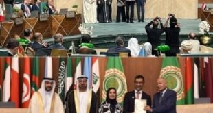 وزير البلديات يتسلم جائزة التميز الحكومي العربي في فئة التكريم الخاص