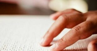 هل يمكن أن نجعله يرى بقدراته.. كيف نتعامل مع الطفل الكفيف؟