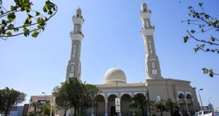 وزير العدل يفتتح جامع مدينة عيسى الجنوبي بعد انتهاء الصيانة